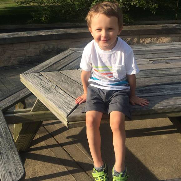 Meet your Posher, Leah - Picture 1 of 1